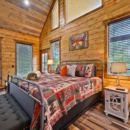 The Adirondack Honeymoon Hot Tub Soaking Tub Wood Burning Fireplace Stephens Gap Eksteriør bilde