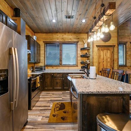 The Adirondack Honeymoon Hot Tub Soaking Tub Wood Burning Fireplace Stephens Gap Eksteriør bilde