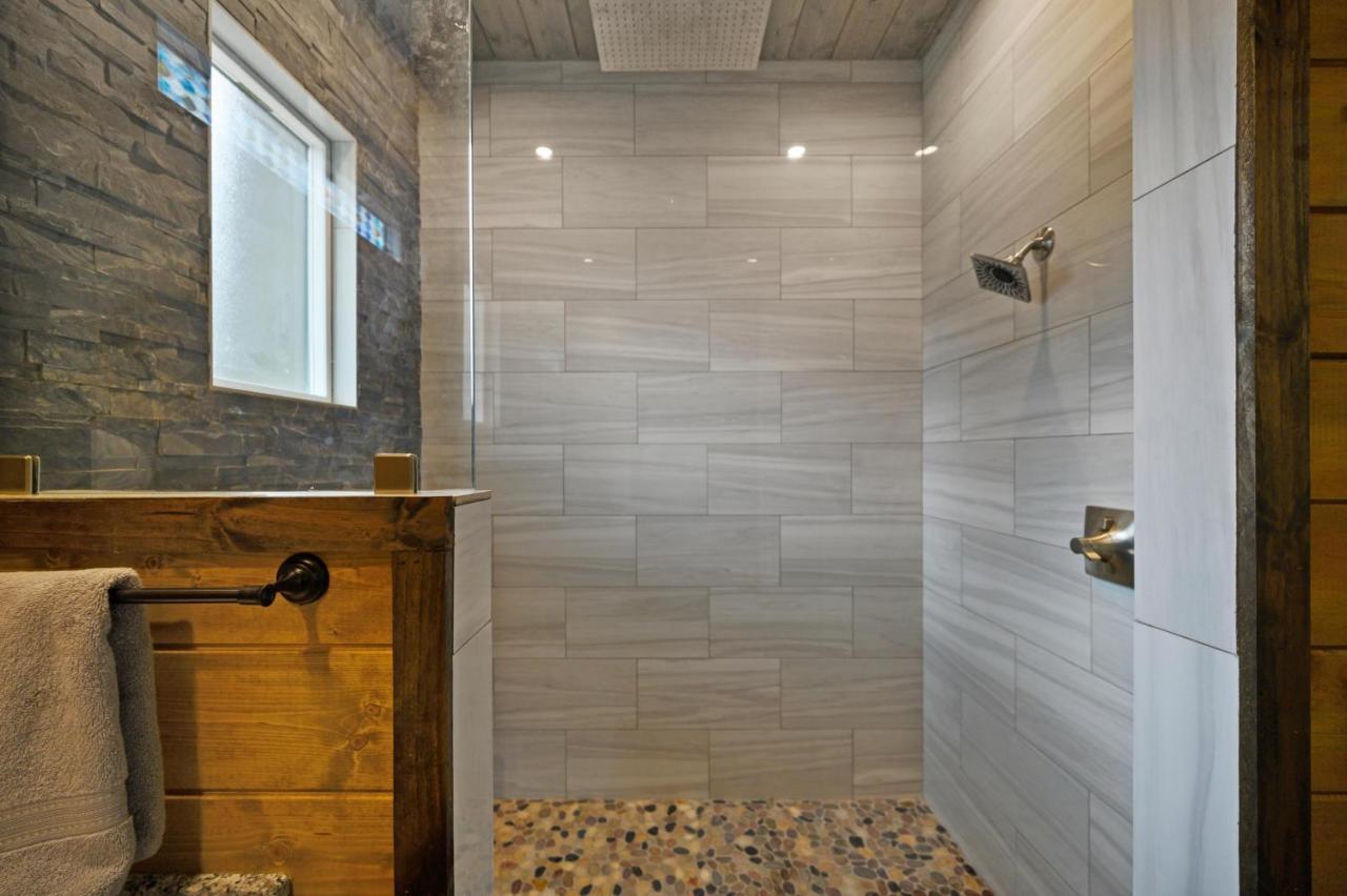 The Adirondack Honeymoon Hot Tub Soaking Tub Wood Burning Fireplace Stephens Gap Eksteriør bilde