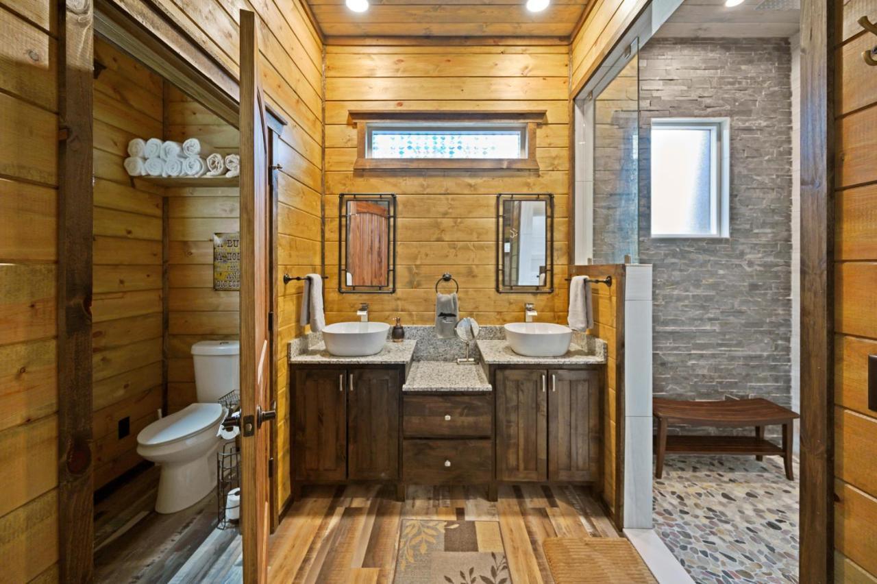The Adirondack Honeymoon Hot Tub Soaking Tub Wood Burning Fireplace Stephens Gap Eksteriør bilde